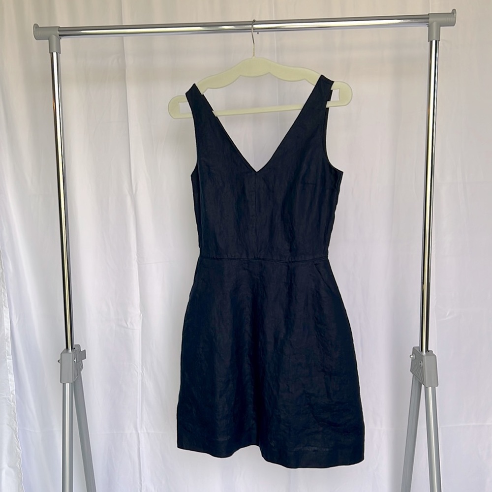 Gap linen dress NWT